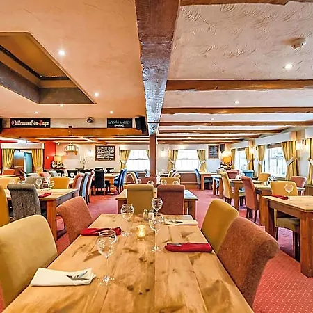 Tocketts Mill Country Park Hotel *